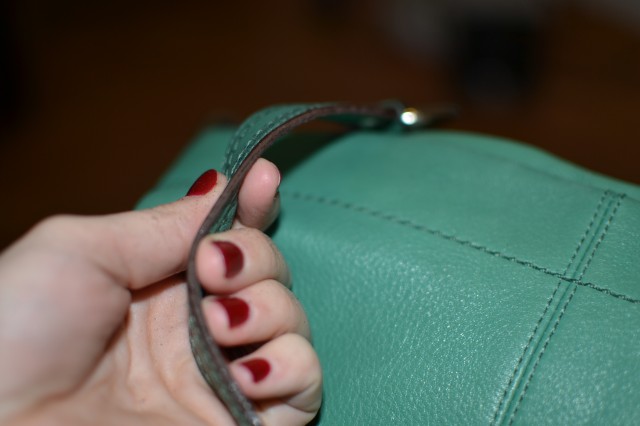 How to Fix Bag Straps Edging  Give Your Purse a Second Life