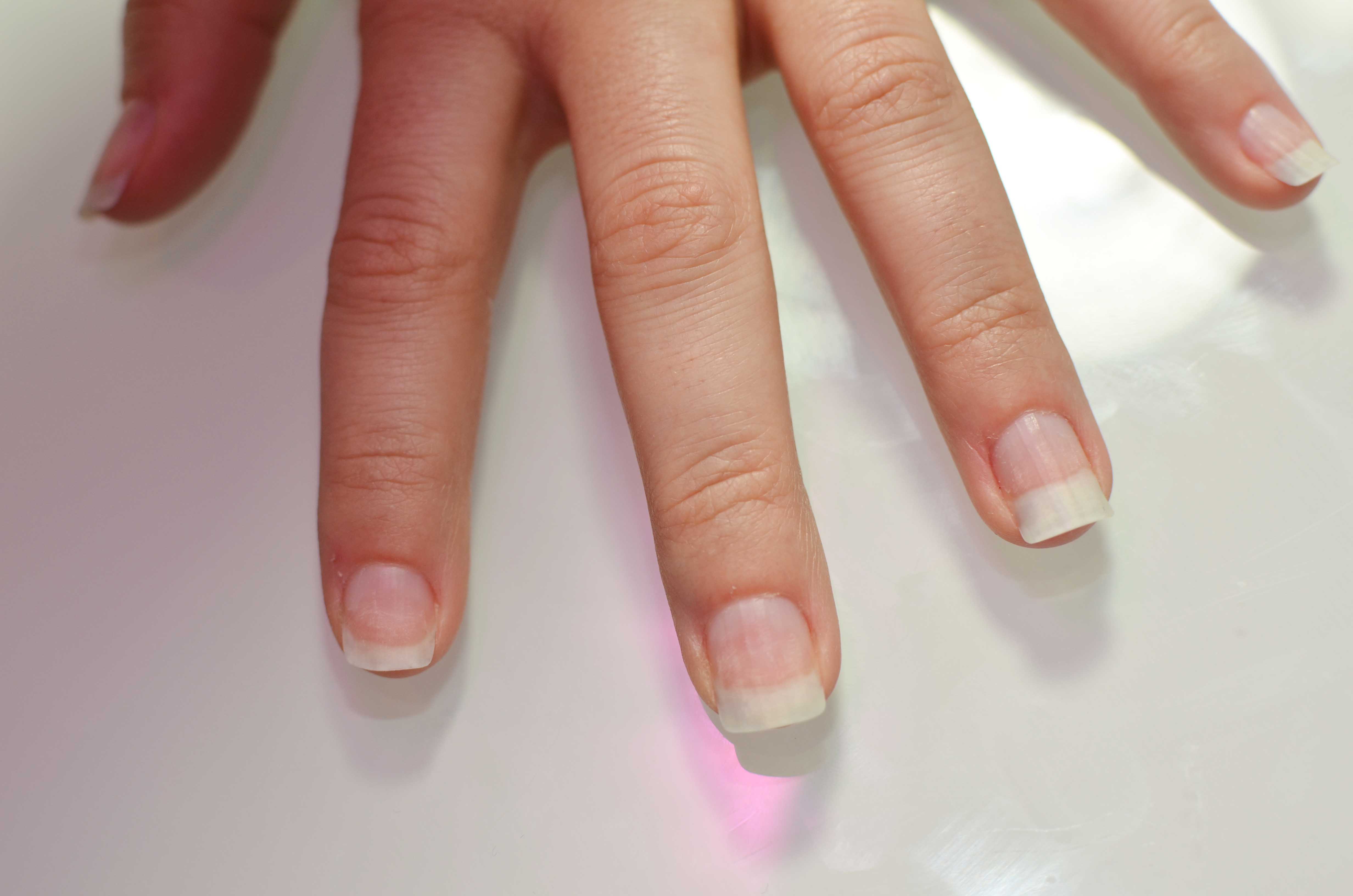 How to keep Gel Nails from Breaking or Peeling – thesimplehaus